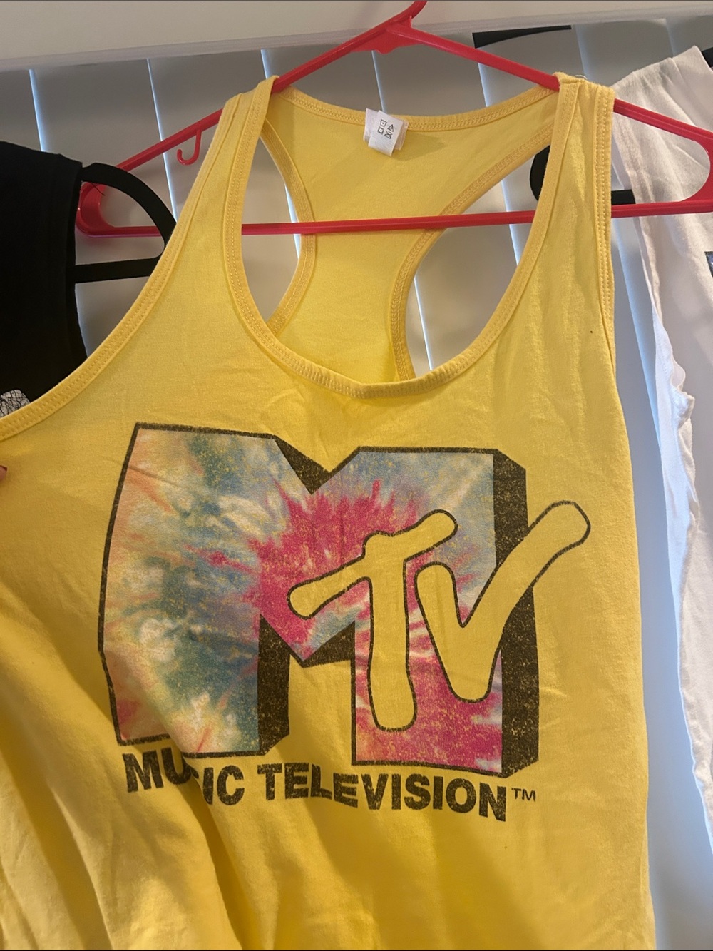 MTV Kids Yellow Logo Tank Top with Bold Retro Graphic - Picture 5 of 7